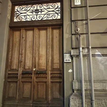 Venus Apartment *