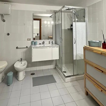 Venus Apartment *